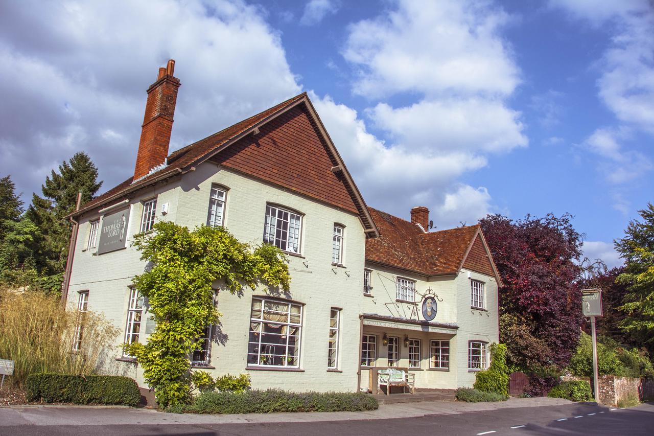 The Thomas Lord Hotel West Meon Bagian luar foto